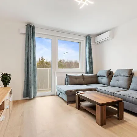 Apartamento Ah Airport Ovocne Sady Free Parking Ac *